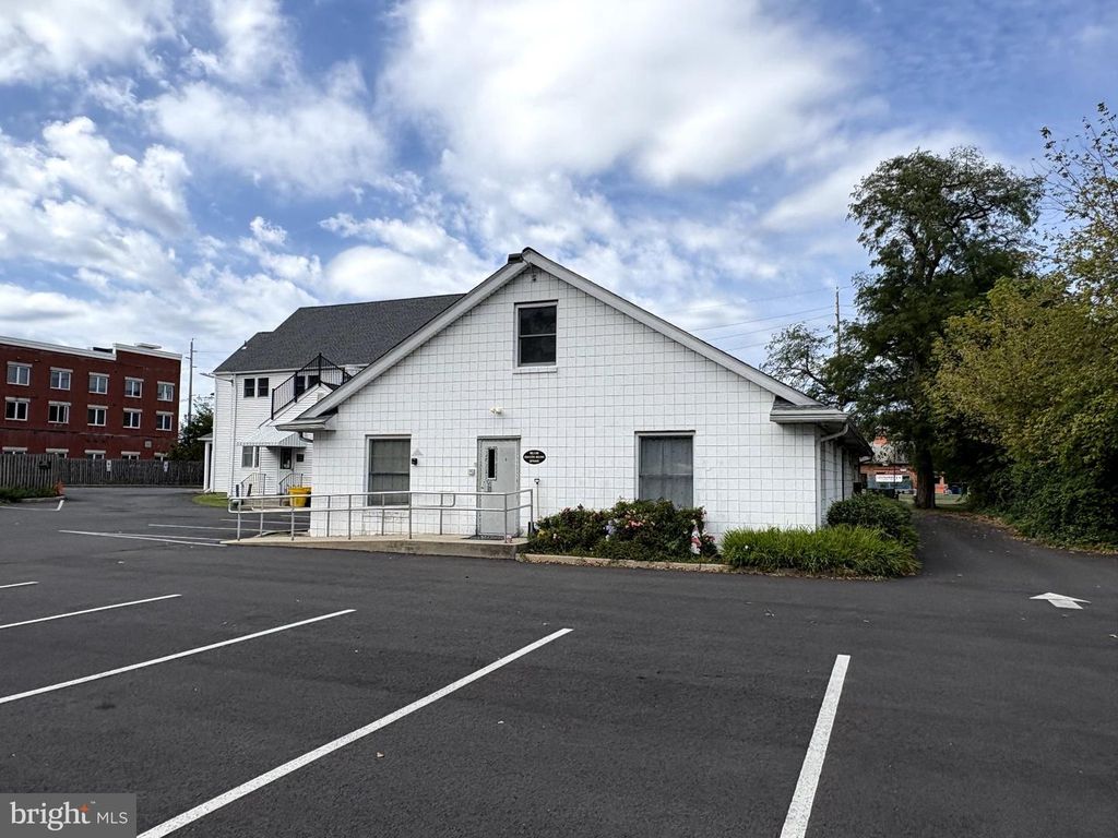 2020 BRUNSWICK AVE, LAWRENCE TWP, NJ 08648 — photo 5