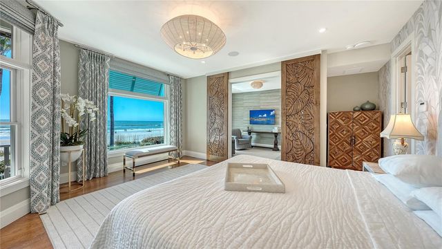 95 52ND STREET, Holmes Beach, FL 34217