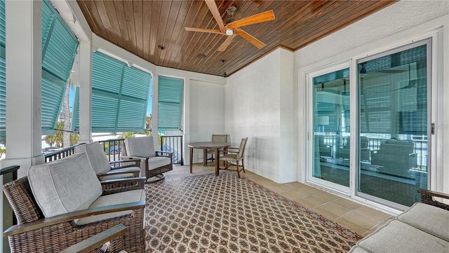 95 52ND STREET, Holmes Beach, FL 34217