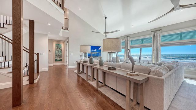 95 52ND STREET, Holmes Beach, FL 34217