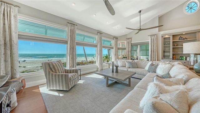 95 52ND STREET, Holmes Beach, FL 34217