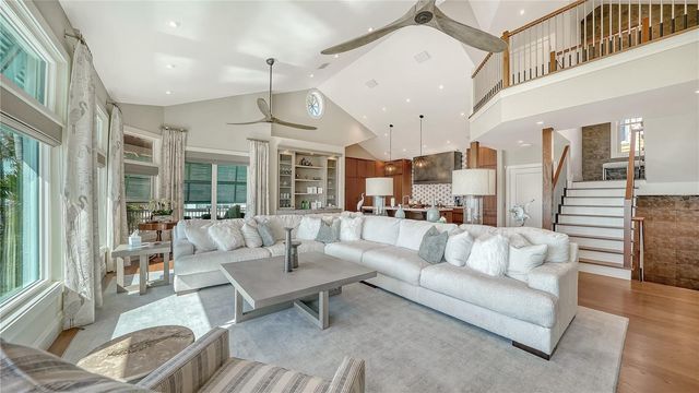 95 52ND STREET, Holmes Beach, FL 34217