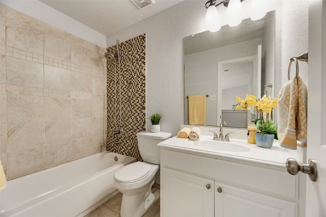 3516 THORP SPRINGS Drive, Plano, TX 75025