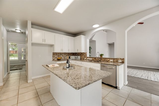 3516 THORP SPRINGS Drive, Plano, TX 75025