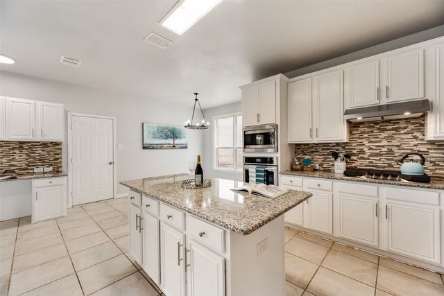 3516 THORP SPRINGS Drive, Plano, TX 75025