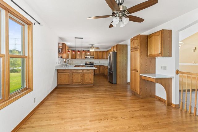 W183N6023 Lost Pond COURT, Menomonee Falls, WI 53051