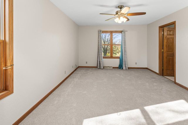 W183N6023 Lost Pond COURT, Menomonee Falls, WI 53051