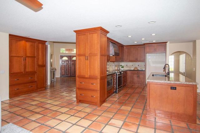 14371 Silver Heights, Poway, CA 92064
