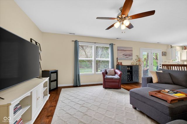 15941 Concert Way, Noblesville, IN 46060