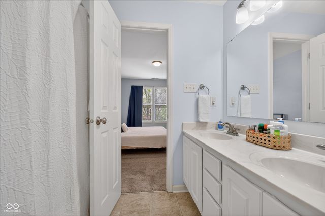 15941 Concert Way, Noblesville, IN 46060