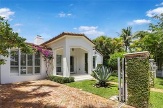 583 W 49th Street, Miami Beach, FL 33140