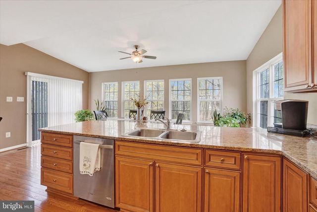 1015 NUGENT WAY, York, PA 17402