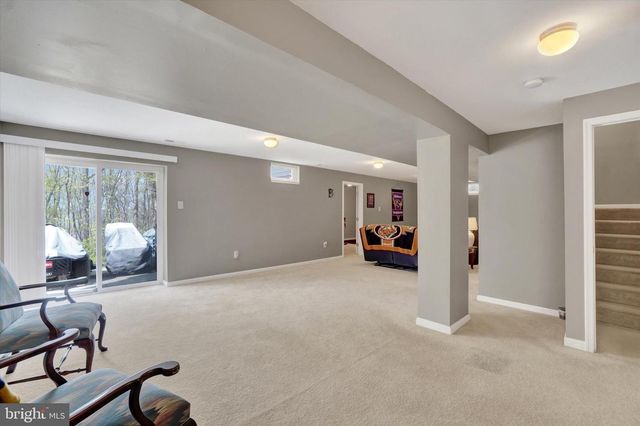 1015 NUGENT WAY, York, PA 17402