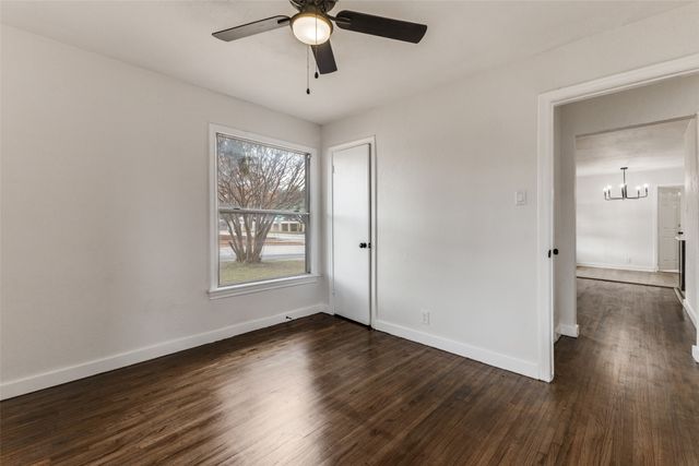 2723 Gus Thomasson Road, Dallas, TX 75228