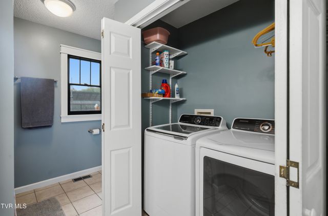 307 Mitchell Court, Jonesborough, TN 37659
