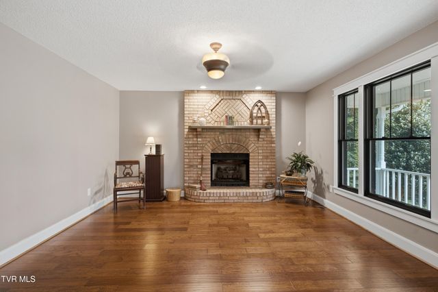 307 Mitchell Court, Jonesborough, TN 37659