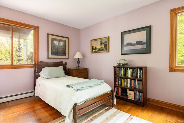 17 Highridge Drive, Huntington, NY 11743