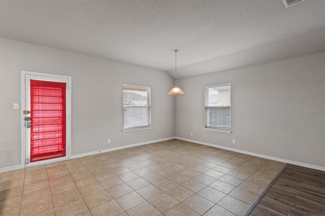 2604 Alamocitos Creek DR, Killeen, TX 76549