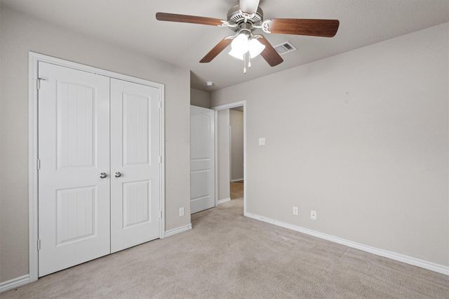 2604 Alamocitos Creek DR, Killeen, TX 76549