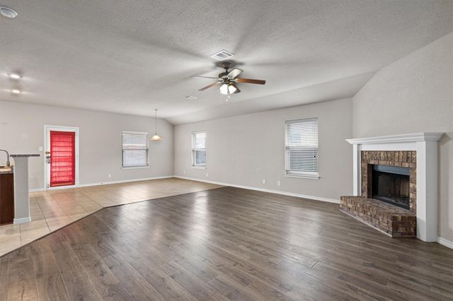 2604 Alamocitos Creek DR, Killeen, TX 76549