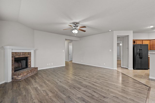 2604 Alamocitos Creek DR, Killeen, TX 76549