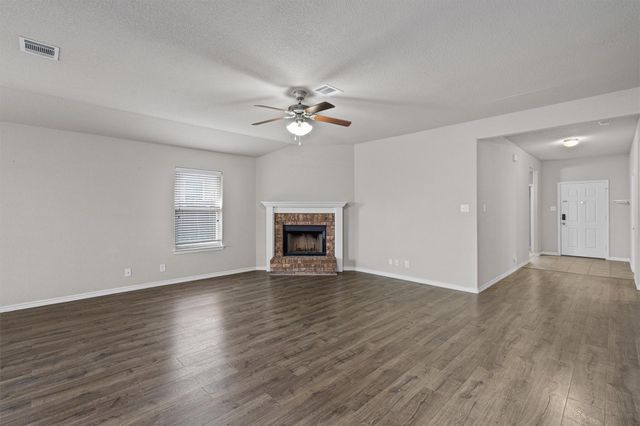 2604 Alamocitos Creek DR, Killeen, TX 76549