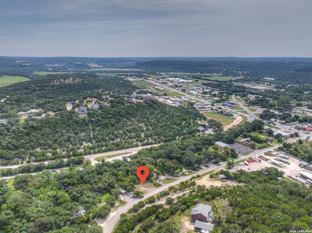 3265 SKYLINE DR, Canyon Lake, TX 78133
