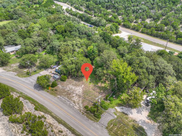 3265 SKYLINE DR, Canyon Lake, TX 78133