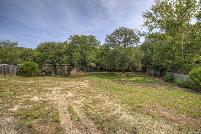3265 SKYLINE DR, Canyon Lake, TX 78133