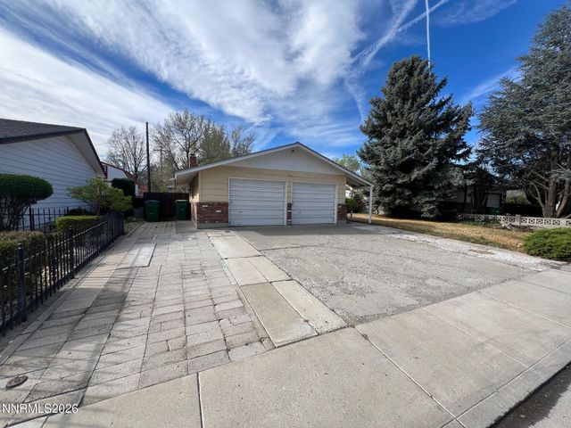 155 York Way, Sparks, NV 89431