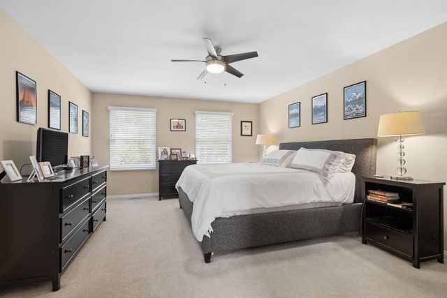 756 Pembridge Place, Sugar Grove, IL 60554