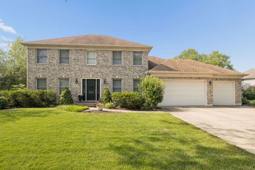 756 Pembridge Place, Sugar Grove, IL 60554