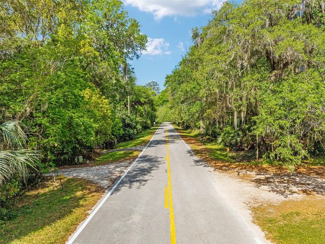 227 SE TUSCAWILLA ROAD, Micanopy, FL 32667