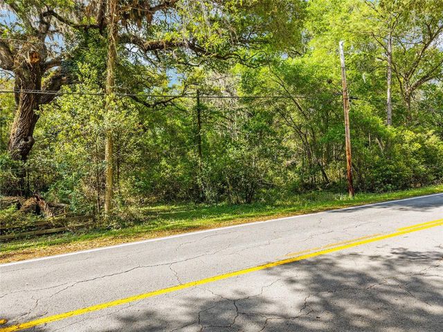 227 SE TUSCAWILLA ROAD, Micanopy, FL 32667
