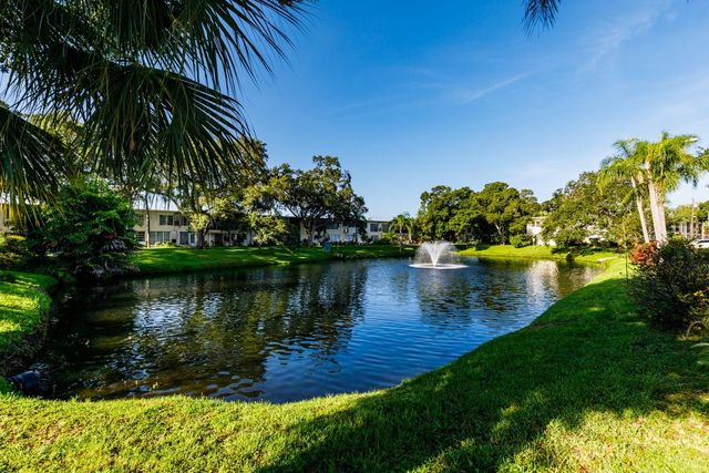 4143 56TH STREET N 903, Kenneth City, FL 33709