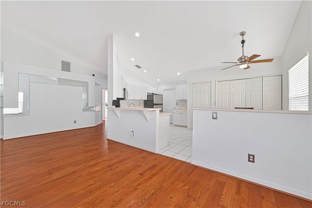 9918 Las Casas DR, Fort Myers, FL 33919