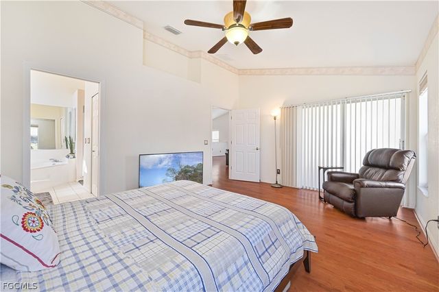 9918 Las Casas DR, Fort Myers, FL 33919