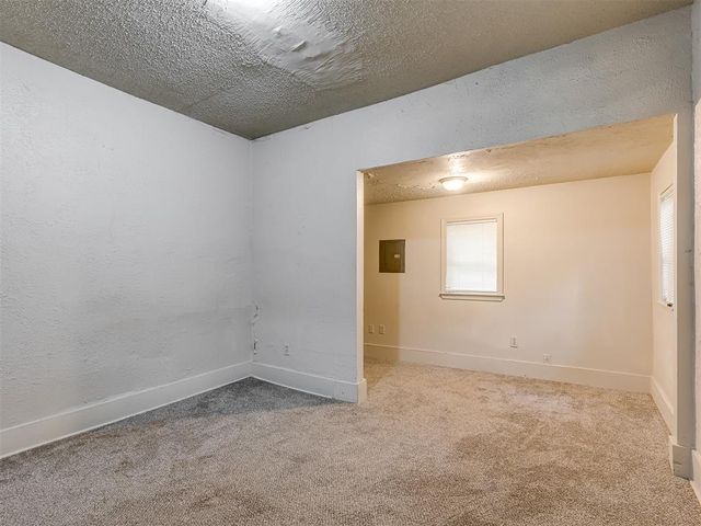 2109 NE 12th Street, Oklahoma City, OK 73117