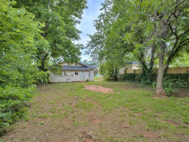 2109 NE 12th Street, Oklahoma City, OK 73117