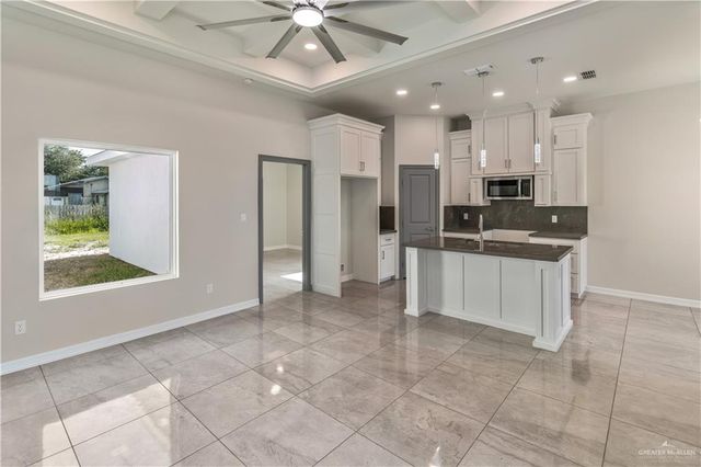 913 Trinity Street, Alamo, TX 78516