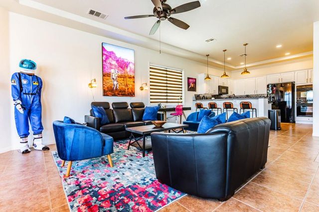 43876 Salpare Way, Indio, CA 92203