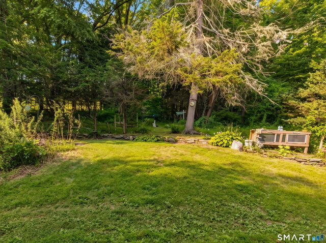 52 Hanover Versailles Road, Sprague, CT 06330