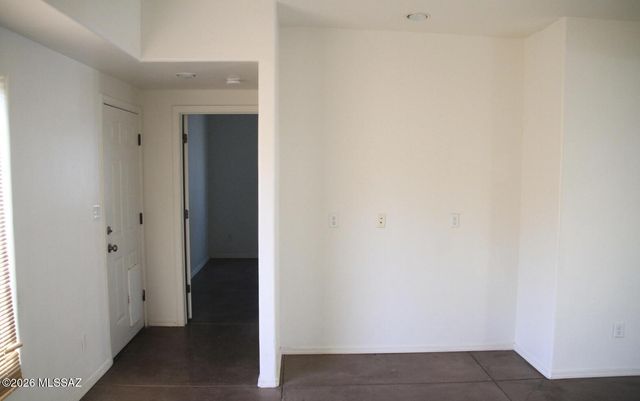 834 E Limberlost Drive, Tucson, AZ 85719