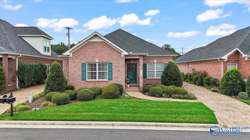 3705 Sabine Court SW, Decatur, AL 35603