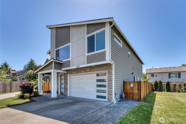 20819 9th Place W, Lynnwood, WA 98036