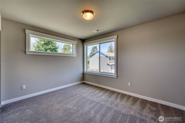 20819 9th Place W, Lynnwood, WA 98036