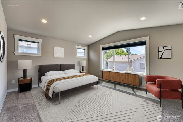 20819 9th Place W, Lynnwood, WA 98036