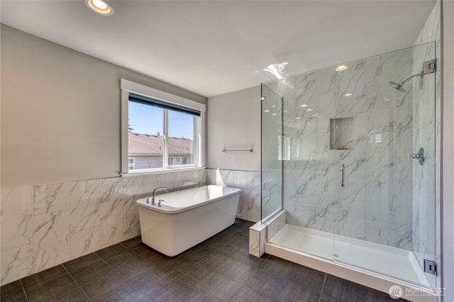 20819 9th Place W, Lynnwood, WA 98036