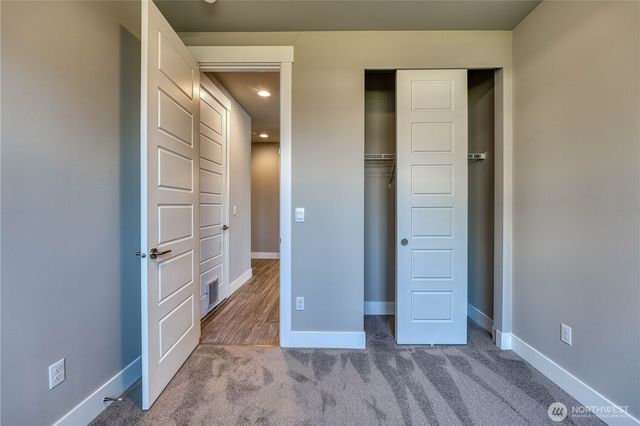 20819 9th Place W, Lynnwood, WA 98036