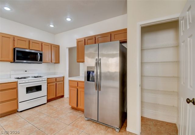 8040 Tailwind Avenue, Las Vegas, NV 89131